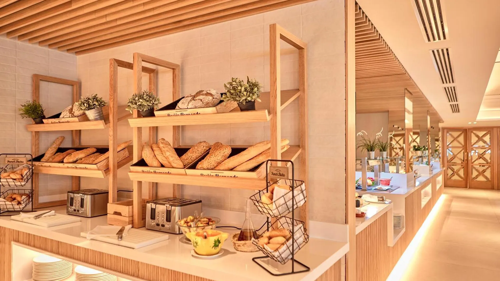 פגוארה Universal Hotel Lido Park & Spa