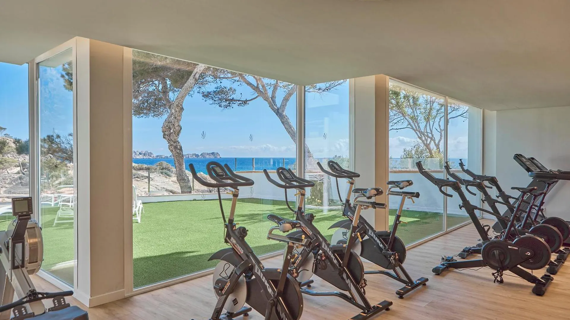 ****  פגוארה Universal Hotel Lido Park & Spa ספרד
